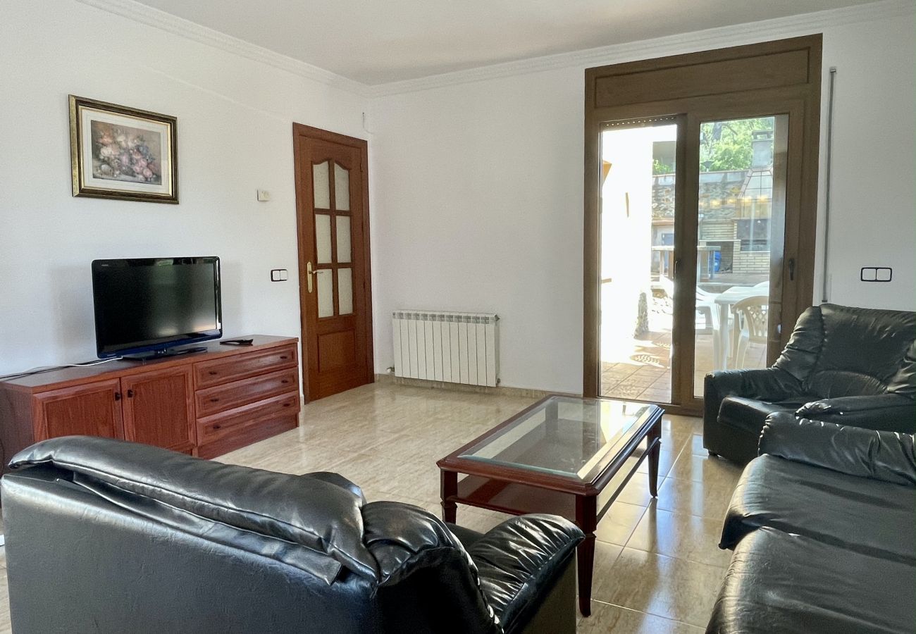 Apartamento en L'Escala - MUSEU BAIXOS 4D