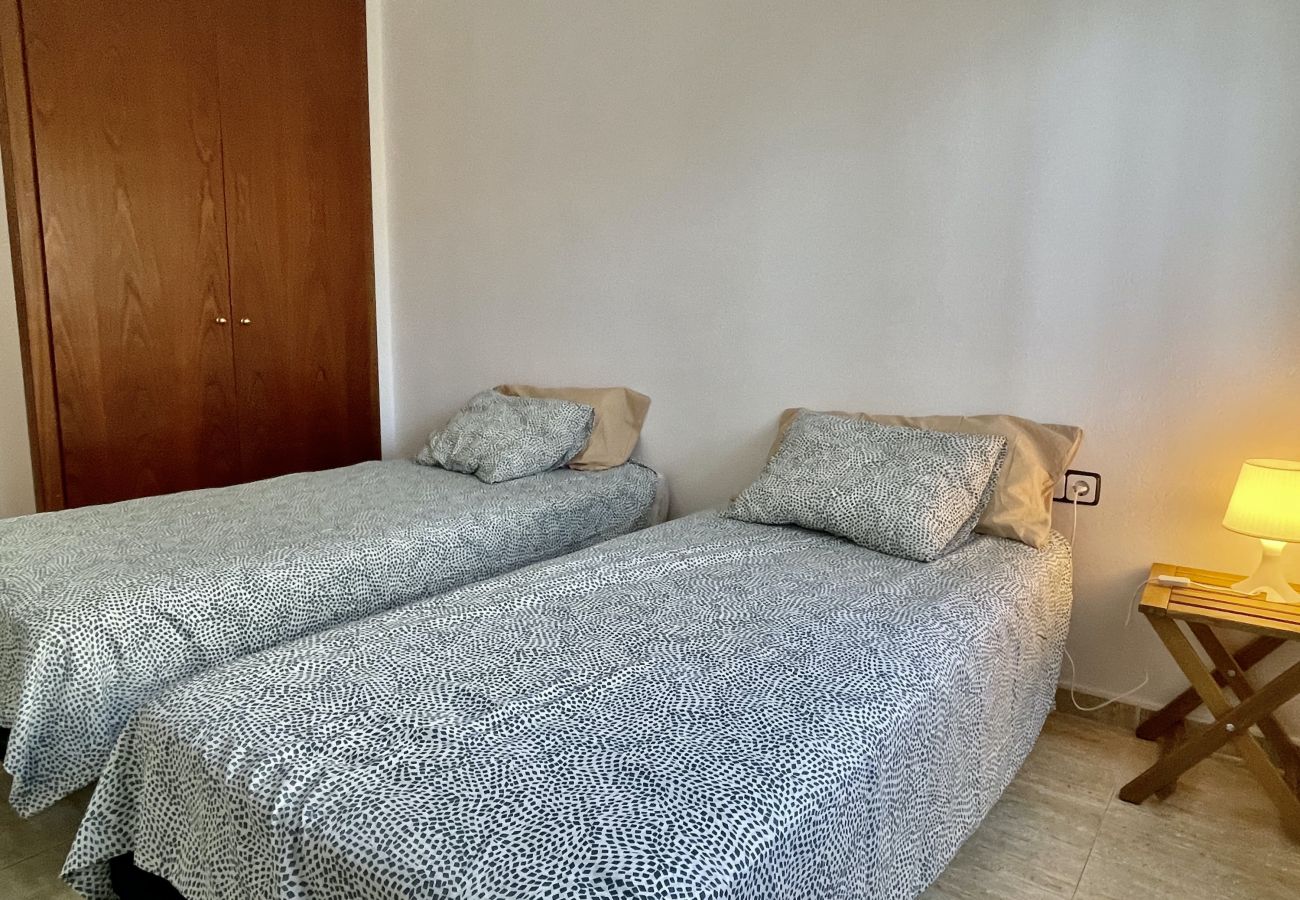 Apartamento en L'Escala - MUSEU BAIXOS 4D