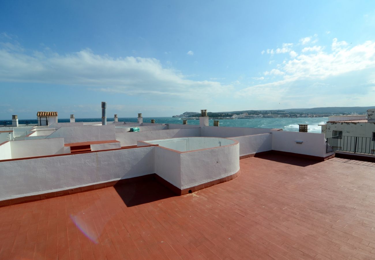 Apartamento en L'Escala - APARTAMENTO ALBATROS 1  3-2