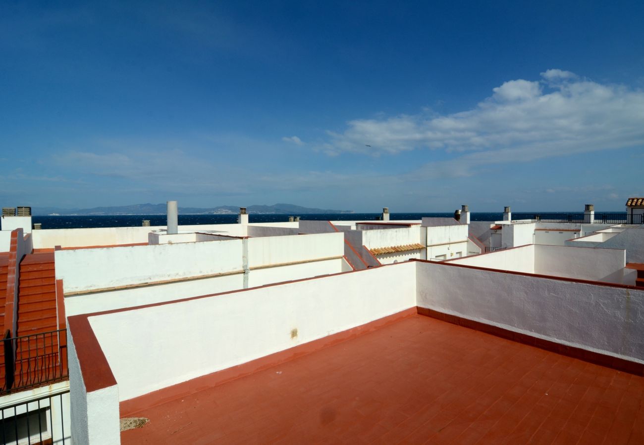 Apartamento en L'Escala - APARTAMENTO ALBATROS 1  3-2