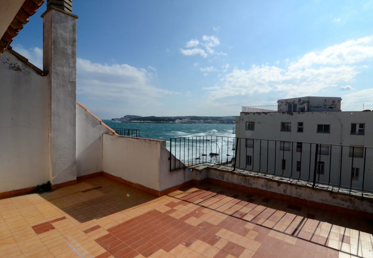 Apartamento en L'Escala - APARTAMENTO ALBATROS 1  3-2