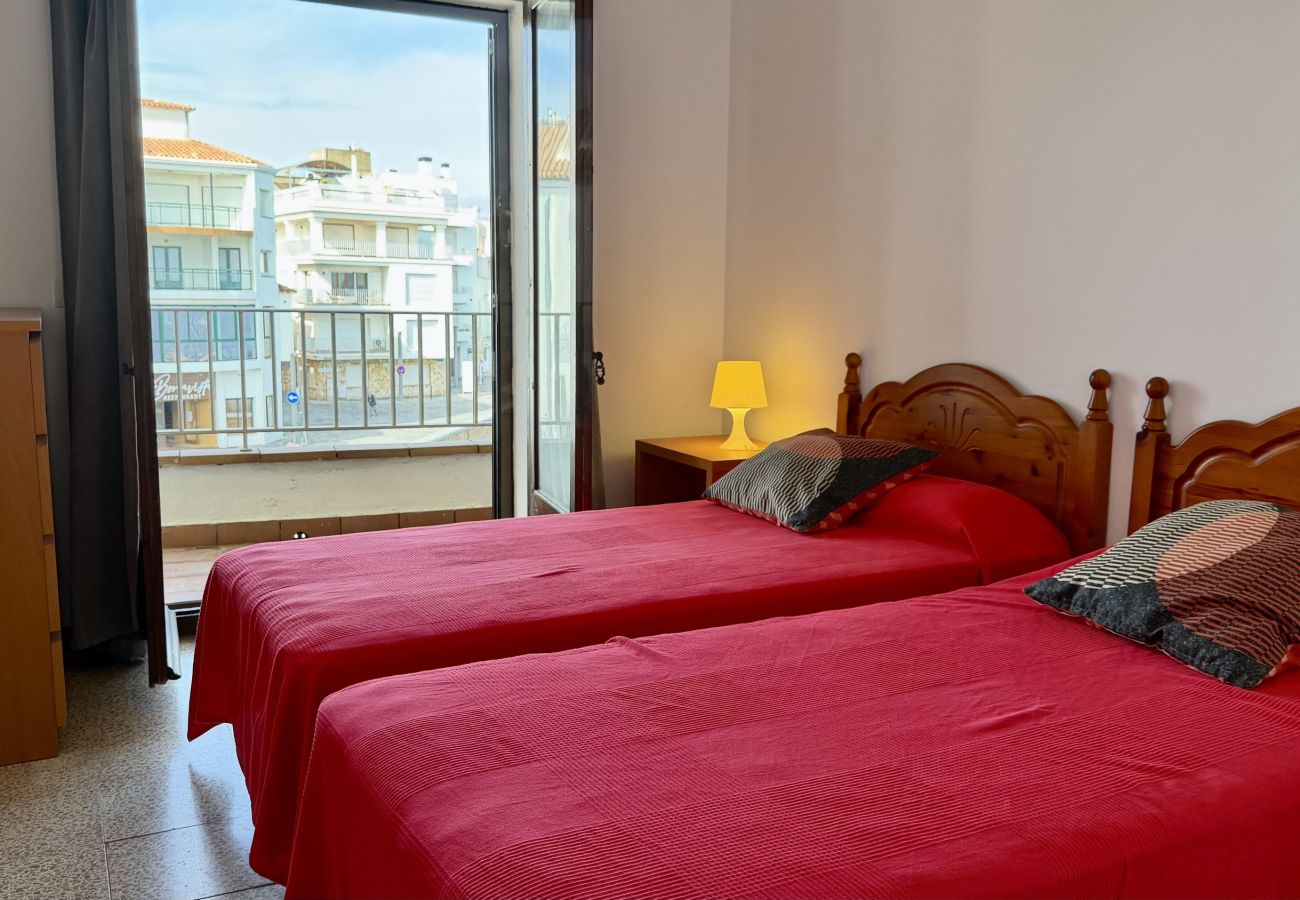 Apartamento en L'Escala - APARTAMENTO ELS PESCADORS 2-1 3D