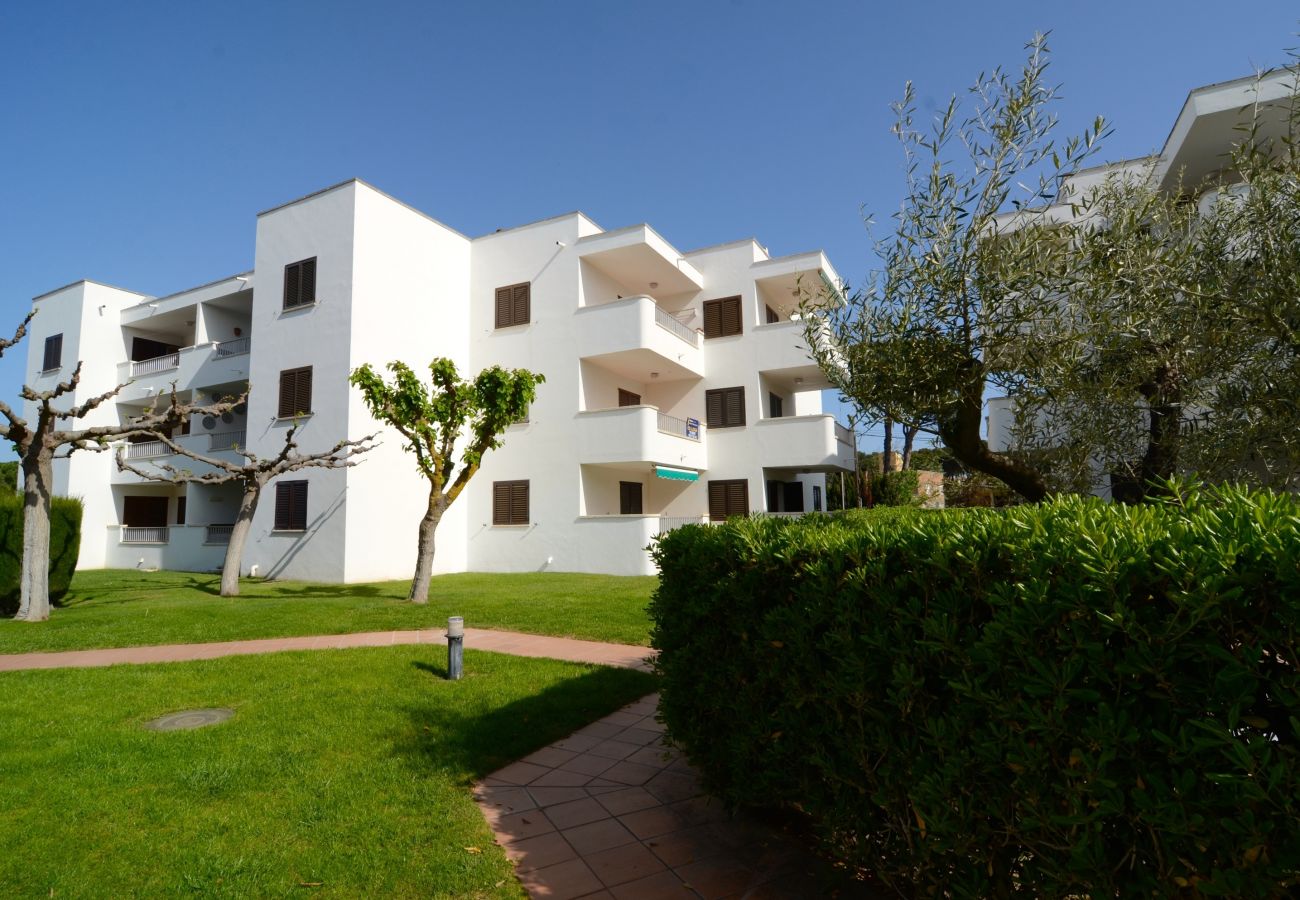 Apartamento en L'Escala - APARTAMENTO CALA MONTGO 11 2D