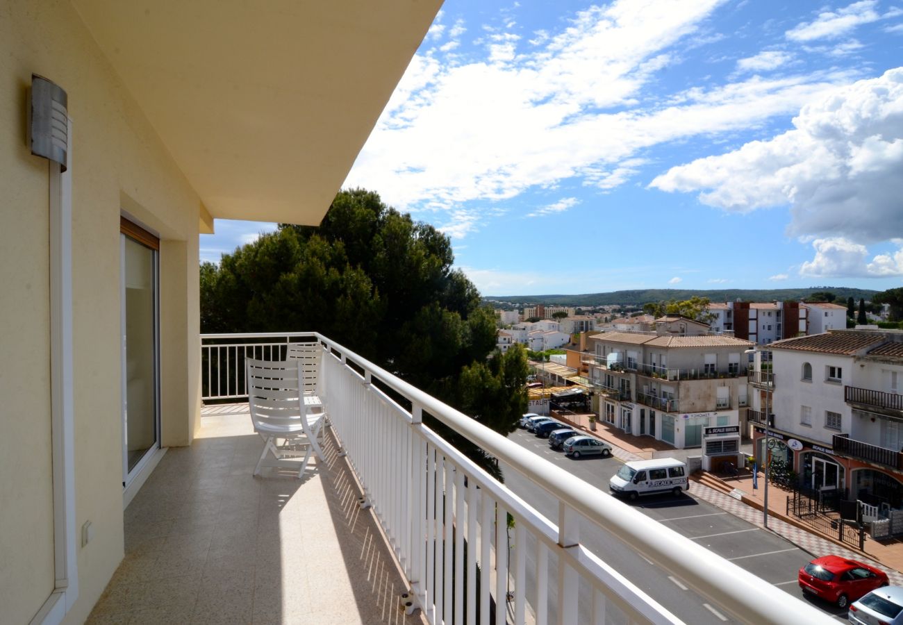 Apartamento en L'Escala - APARTAMENTO RIELLS DE MAR A5 2D