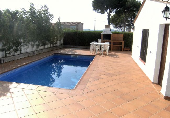 Villa en Estartit - CASITA ROSA 4D