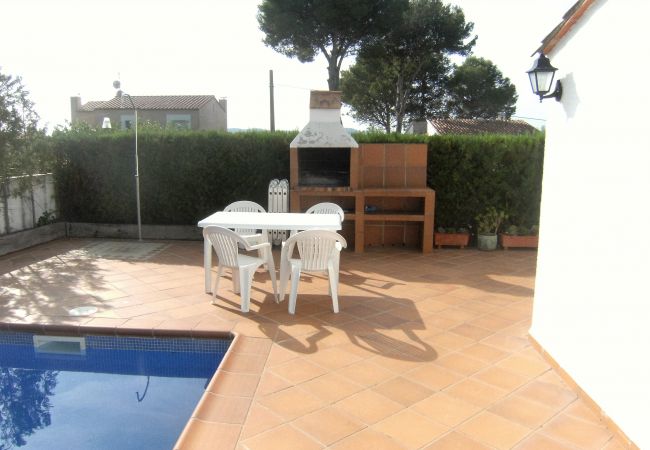 Villa en Estartit - CASITA ROSA 4D