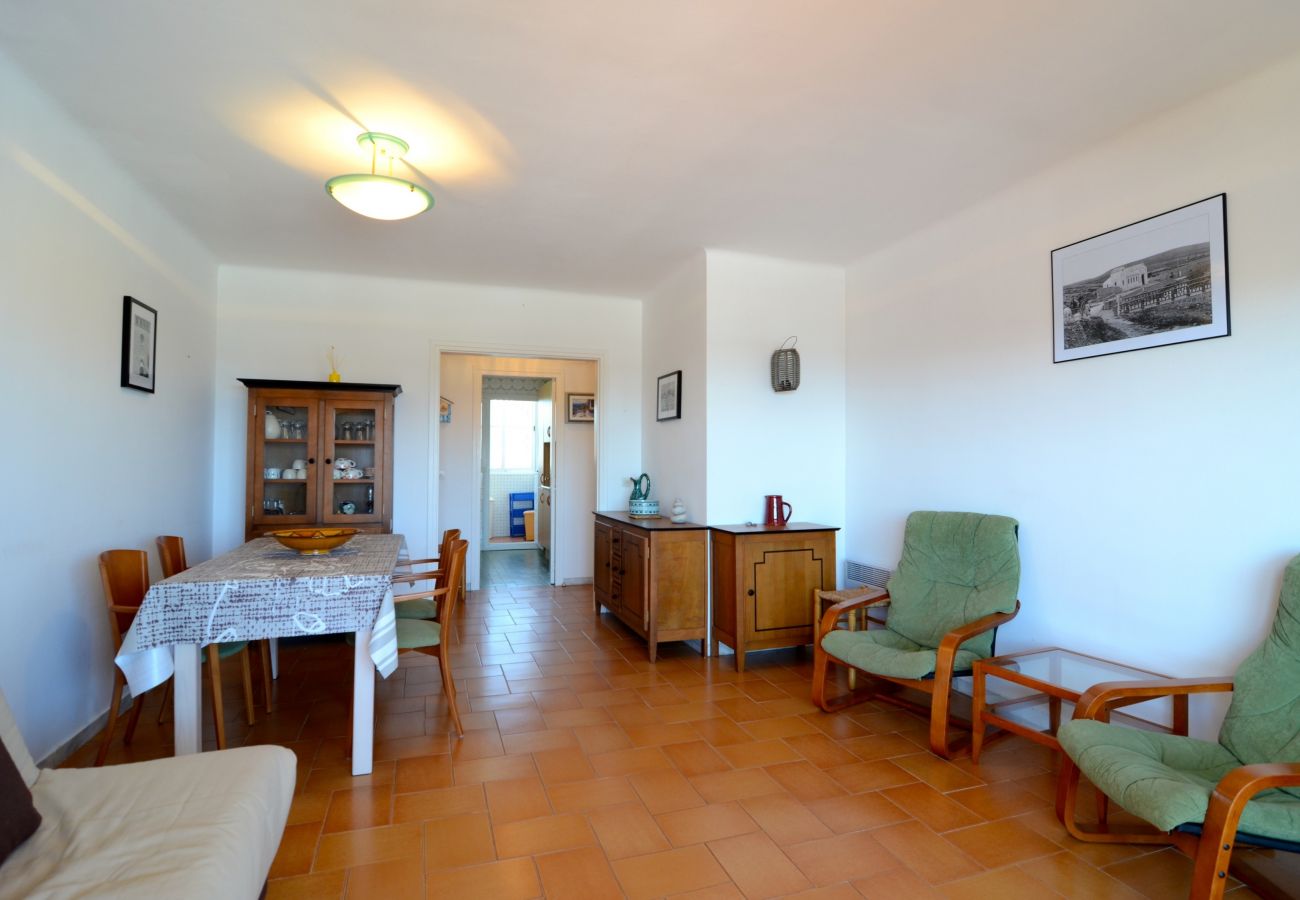 Apartamento en L'Escala - APARTAMENTO GREGAL 2D