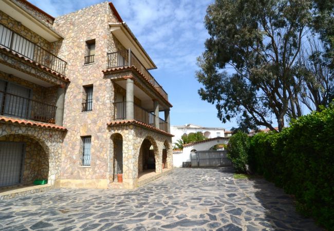 Apartamento en L'Escala - APARTAMENTO EMPORIUM AC. 2D Apartamento en L'Escala - APARTAMENTO EMPORIUM AC. 2D