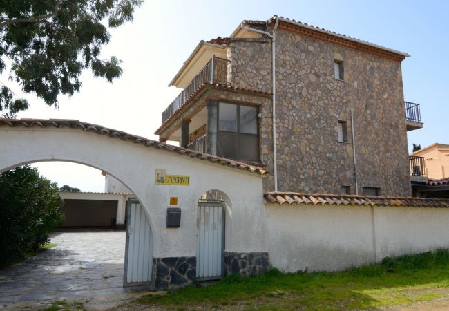 Apartamento en L'Escala - APARTAMENTO EMPORIUM AC. 2D Apartamento en L'Escala - APARTAMENTO EMPORIUM AC. 2D