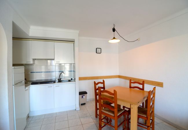 Apartamento en L'Escala - APARTAMENTO ELS PINS