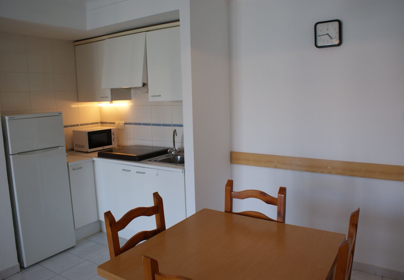 Apartamento en L'Escala - APARTAMENTO ELS PINS