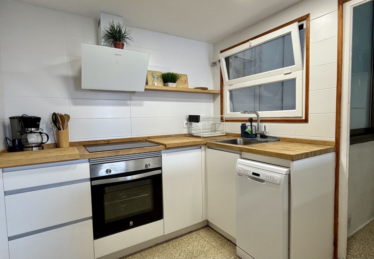 Apartamento en L'Escala - APARTAMENTO ELS PESCADORS 2-2 3D