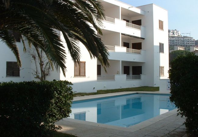 Apartamento en L'Escala - APARTAMENTOS CALA MONTGO 33 Apartamento en L'Escala - APARTAMENTOS CALA MONTGO 33