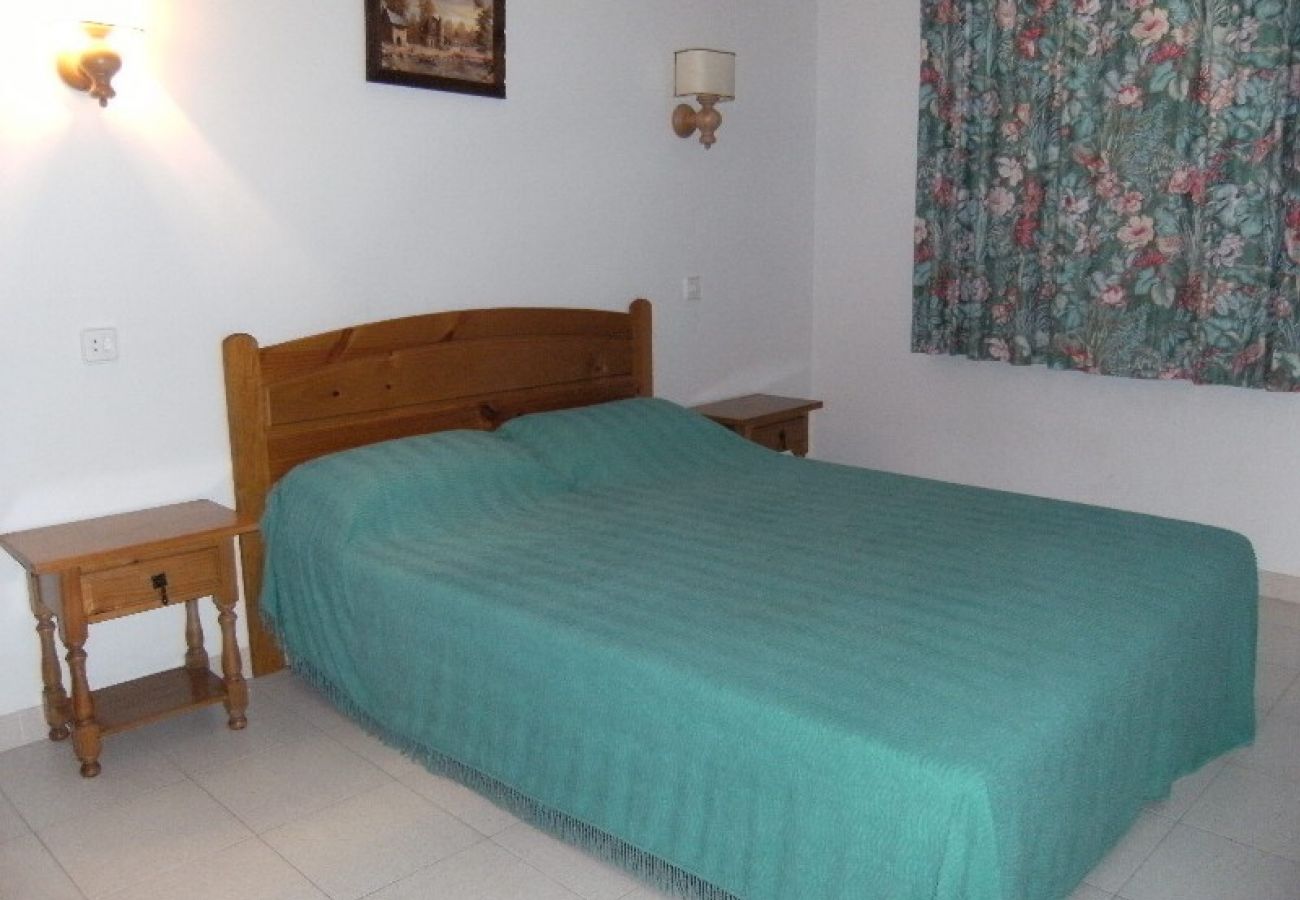 Apartamento en L'Escala - APARTAMENTOS CALA MONTGO 2D