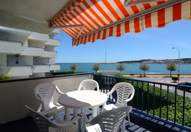 Apartamento en L'Escala - APARTAMENTO PASSEIG DEL MAR 9 