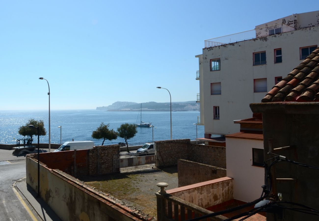 Apartamento en L'Escala - APARTAMENTO ELS PESCADORS 2-3 2D