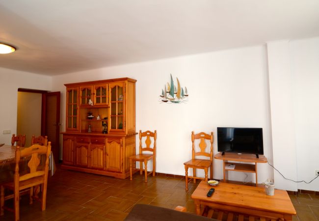 Apartamento en L'Escala - PUIG SUREDA 13 - 1C