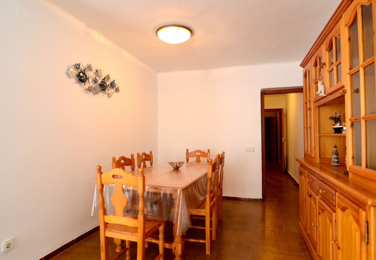 Apartamento en L'Escala - PUIG SUREDA 13 - 1C