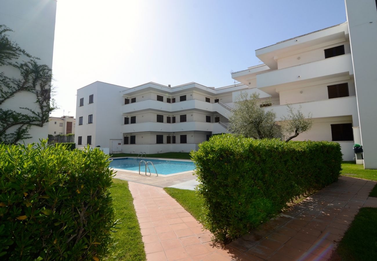 Apartamento en L'Escala - CALA MONTGO 15 2D