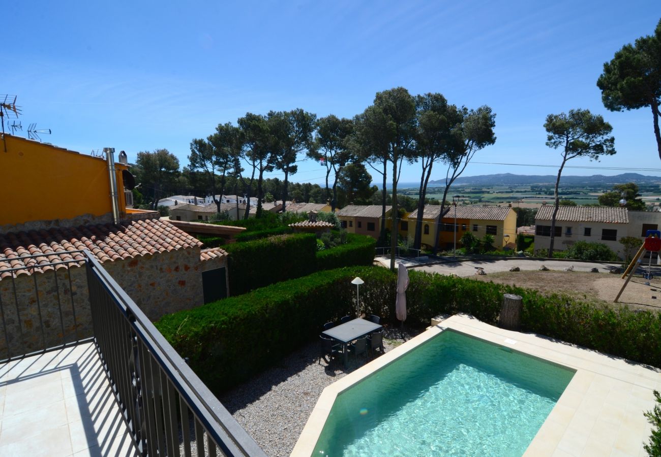 Casa en Estartit - ATENES 12