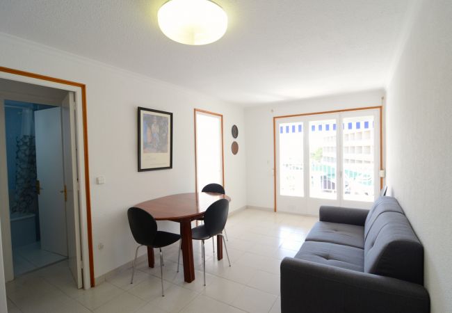 Apartamento en Estartit - ROCAMAURA I D 3-4 - APARTAMENTO CON PISCINA Apartamento en Estartit - ROCAMAURA I D 3-4 - APARTAMENTO CON PISCINA