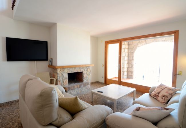 Apartamento en L'Escala - APARTAMENT ALBATROS 2  3-1