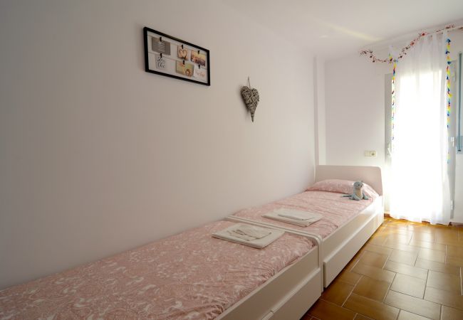 Apartamento en L'Escala - PUIG SUREDA 13-2B Apartamento en L'Escala - PUIG SUREDA 13-2B