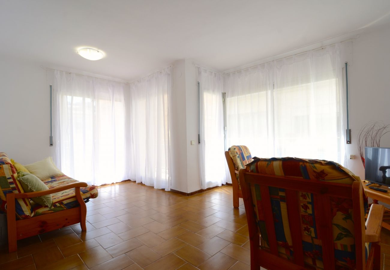 Apartamento en L'Escala - PUIG SUREDA 13-2B