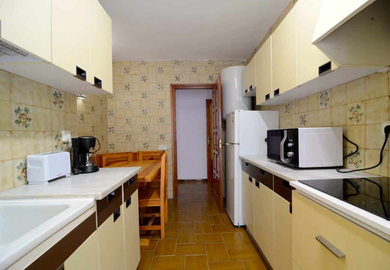 Apartamento en L'Escala - PUIG SUREDA 13-2B