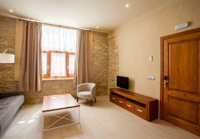 Estudio en Pals - PETIT PALS - BEGUR Estudio en Pals - PETIT PALS - BEGUR