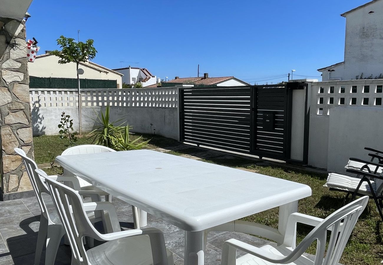 Casa en L'Escala - VILLA ELENA