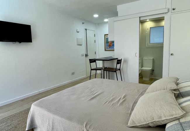 Estudio en Pals - ESTUDI SWING Estudio en Pals - ESTUDI SWING