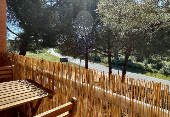 Estudio en Pals - ESTUDI SWING Estudio en Pals - ESTUDI SWING