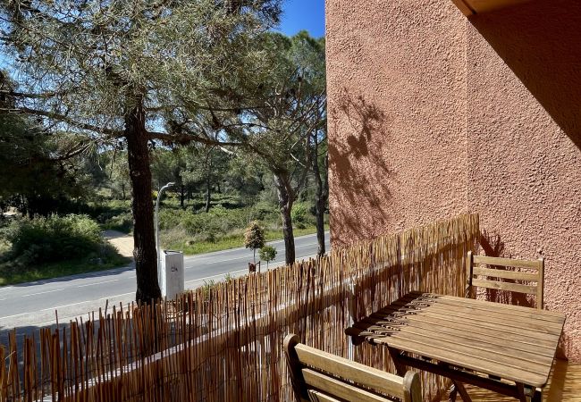 Estudio en Pals - ESTUDI SWING Estudio en Pals - ESTUDI SWING