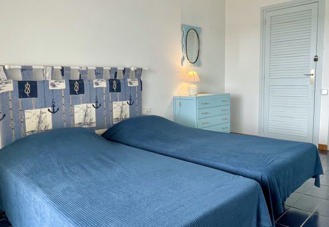 Apartamento en L'Escala - PASSEIG DEL MAR 03 Apartamento en L'Escala - PASSEIG DEL MAR 03