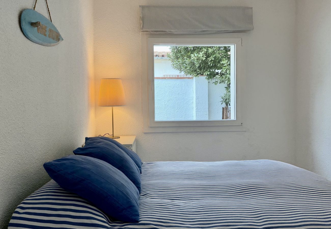 Casa adosada en L'Escala - CASA EDNA