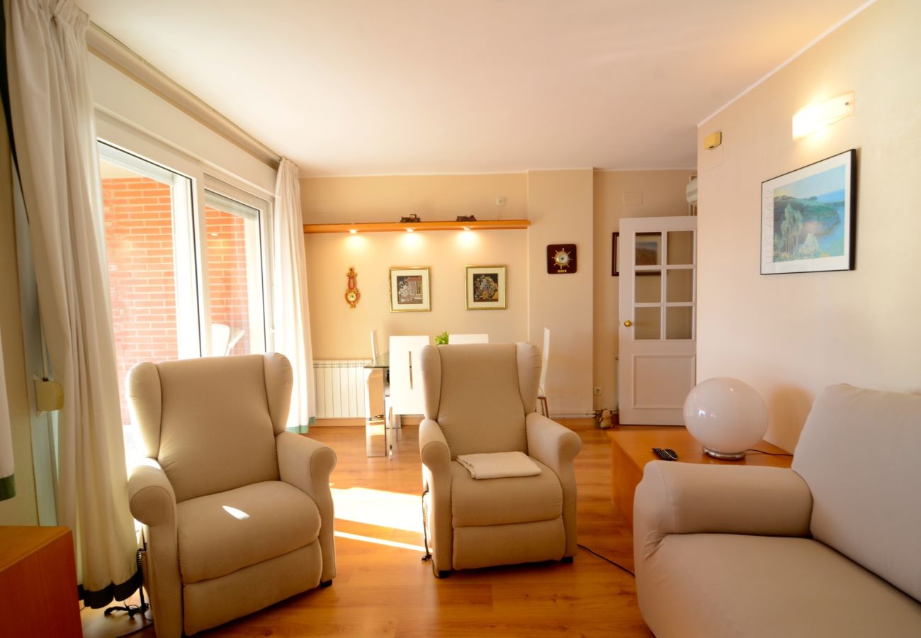 Apartamento en L'Escala - TERRASSA DEL MAR ESC. 1    1-A