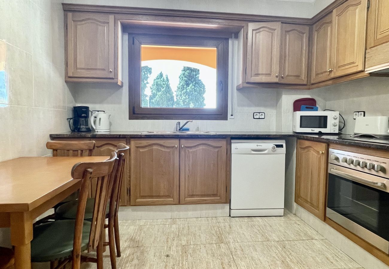 Apartament en L´Escala - MUSEU BAIXOS 4D Apartament en L´Escala - MUSEU BAIXOS 4D