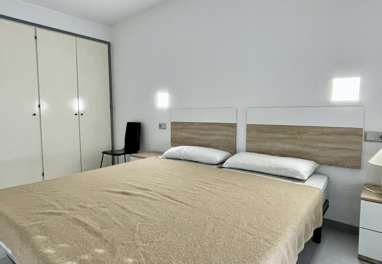 Apartament en Estartit - ILLA MAR D'OR 125