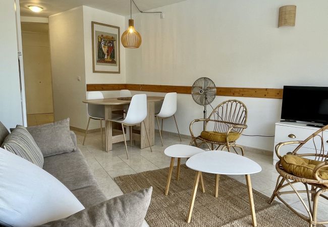 Estudi en Estartit - MEDES PARK I 2-1 Estudi en Estartit - MEDES PARK I 2-1