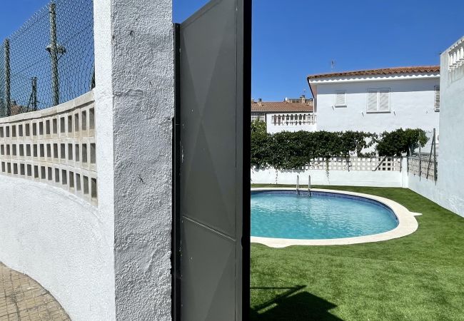 Casa en L'Escala - CASA LA VINYA 16 3D Casa en L'Escala - CASA LA VINYA 16 3D