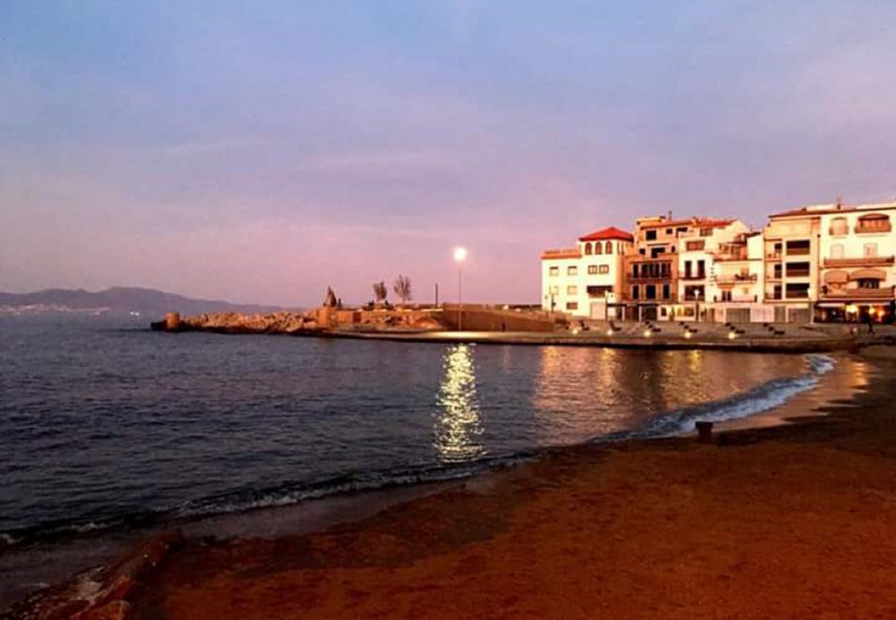 Apartament en L´Escala - APPARTAMENT GRACIA 23 3D Apartament en L´Escala - APPARTAMENT GRACIA 23 3D