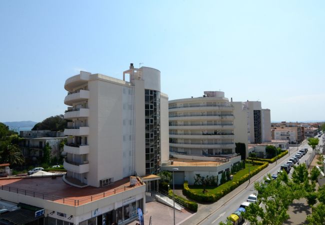  en Estartit - MEDES PARK I 2-7