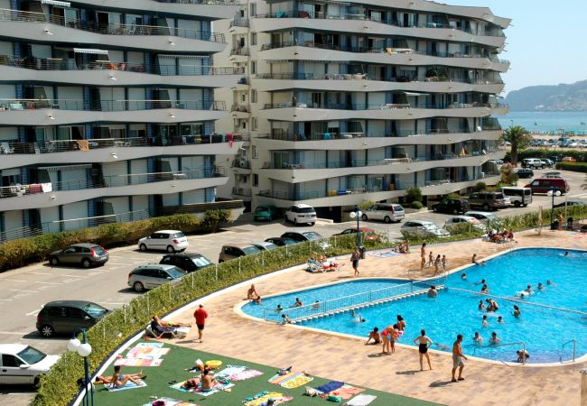 Apartament en Estartit - ROCAMAURA II 5-8 Apartament en Estartit - ROCAMAURA II 5-8