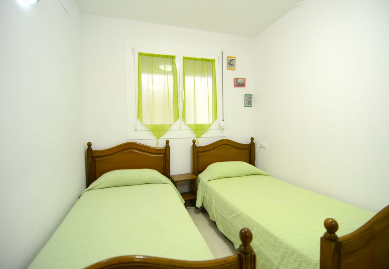 Apartament en Estartit - ROCAMAURA I B 1-2