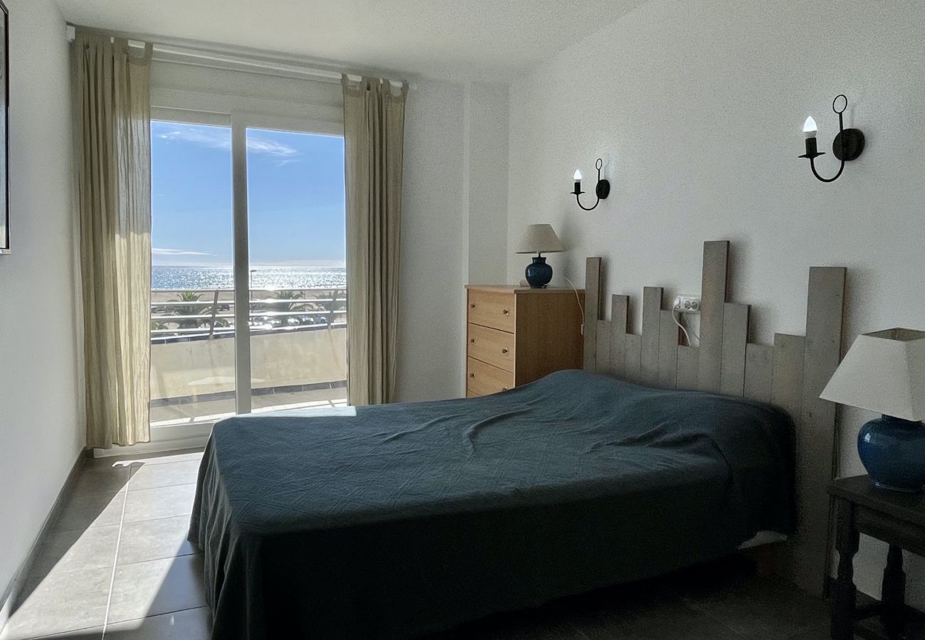Apartament en Estartit - ROCAMAURA II 2-9