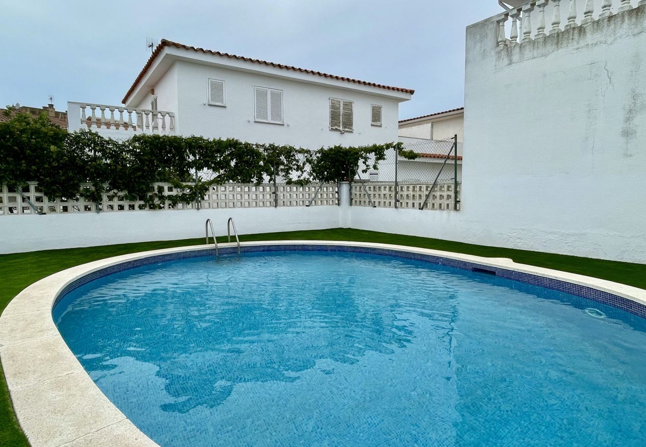 Casa en L´Escala - CASA LA VINYA 14 3D