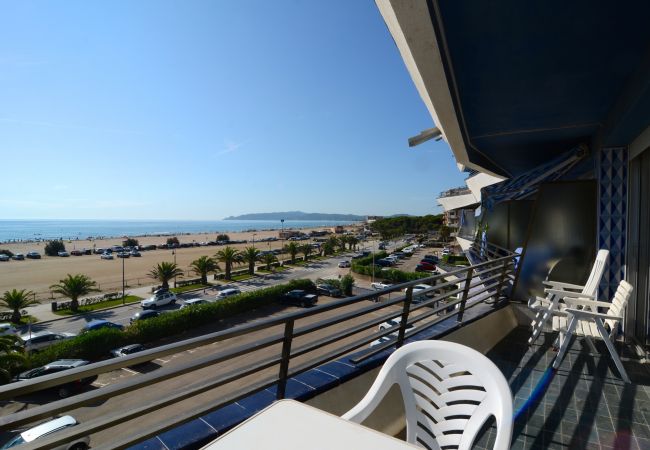 Apartament en Estartit - CATALONIA 3-5