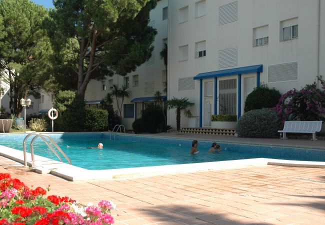 Apartament en L´Escala - APARTEMENTS MAGDA PARK 2D  D1D