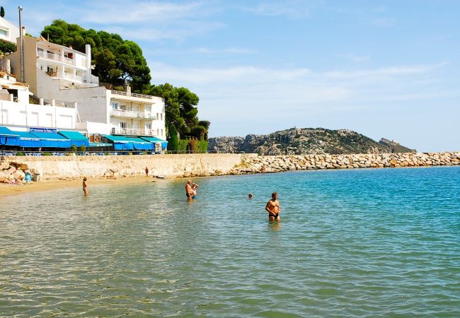 Estudi en Estartit - TREPUTXELL STUDIO 2-1 Estudi en Estartit - TREPUTXELL STUDIO 2-1